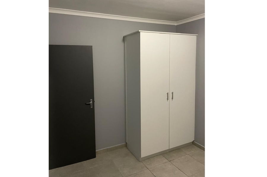 2 Bedroom Property for Sale in Parklands East Western Cape
